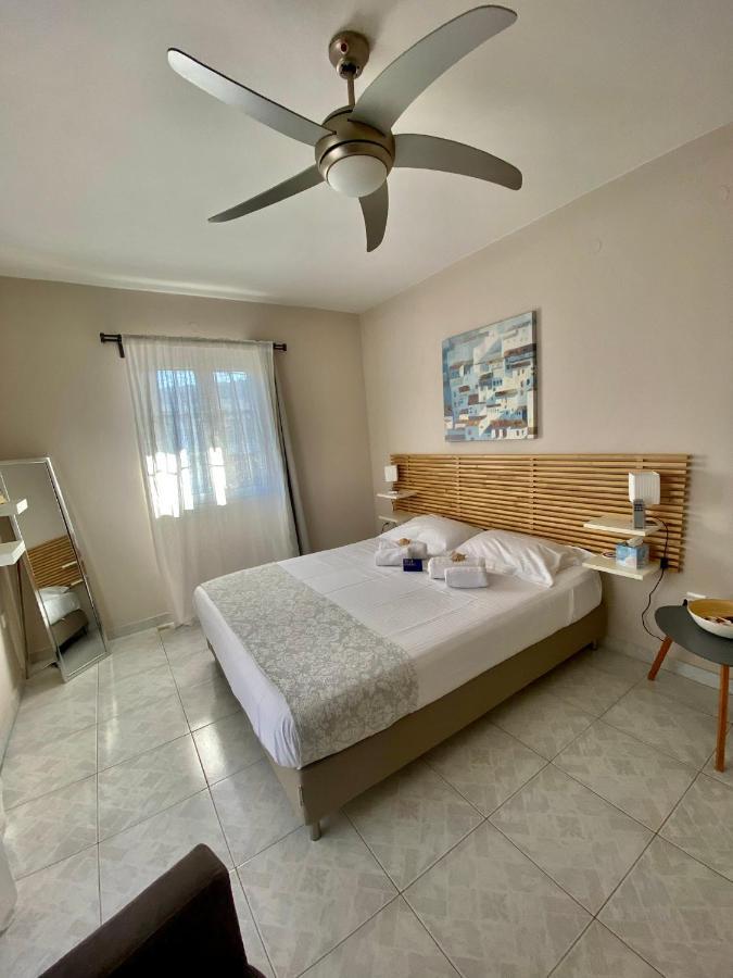 Filippos Apartments อาร์กอสโตลี ภายนอก รูปภาพ