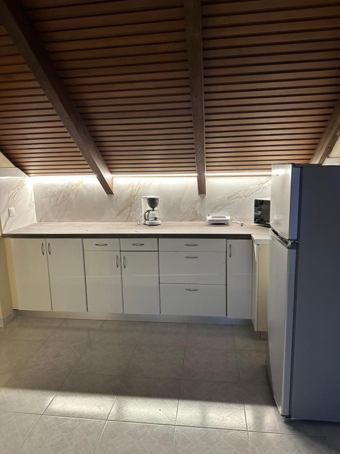 Filippos Apartments อาร์กอสโตลี ภายนอก รูปภาพ